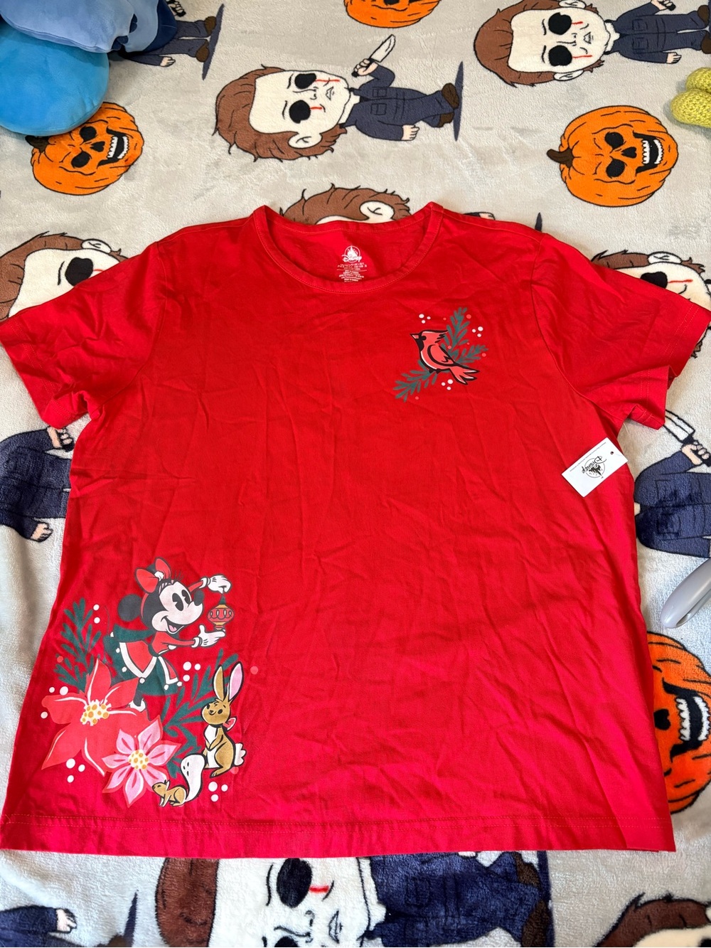 Disney Parks Red Minnie Mouse Holiday Graphic Tee and Short Set Size Large